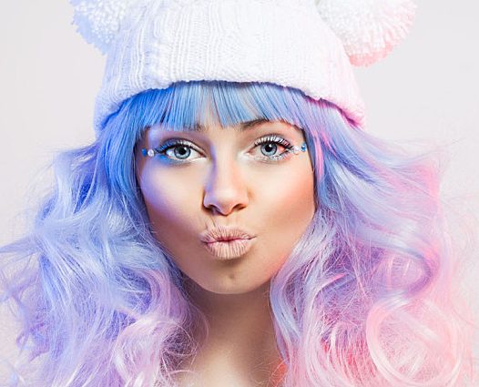 文章样式二：顶部大图+小图